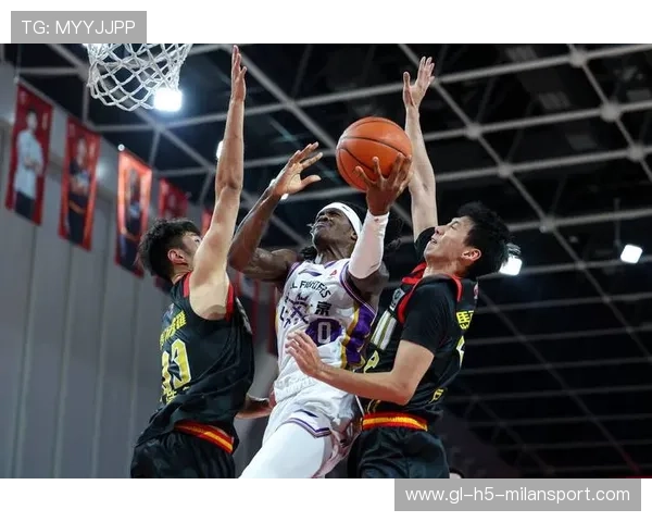 CBA球队在训练中加入更多战术复盘