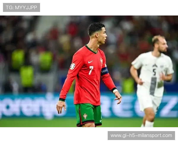 C罗心态反噬？球迷：他太想赢了