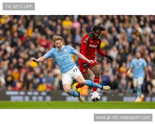 曼联再度发威，击败狼队强势反弹