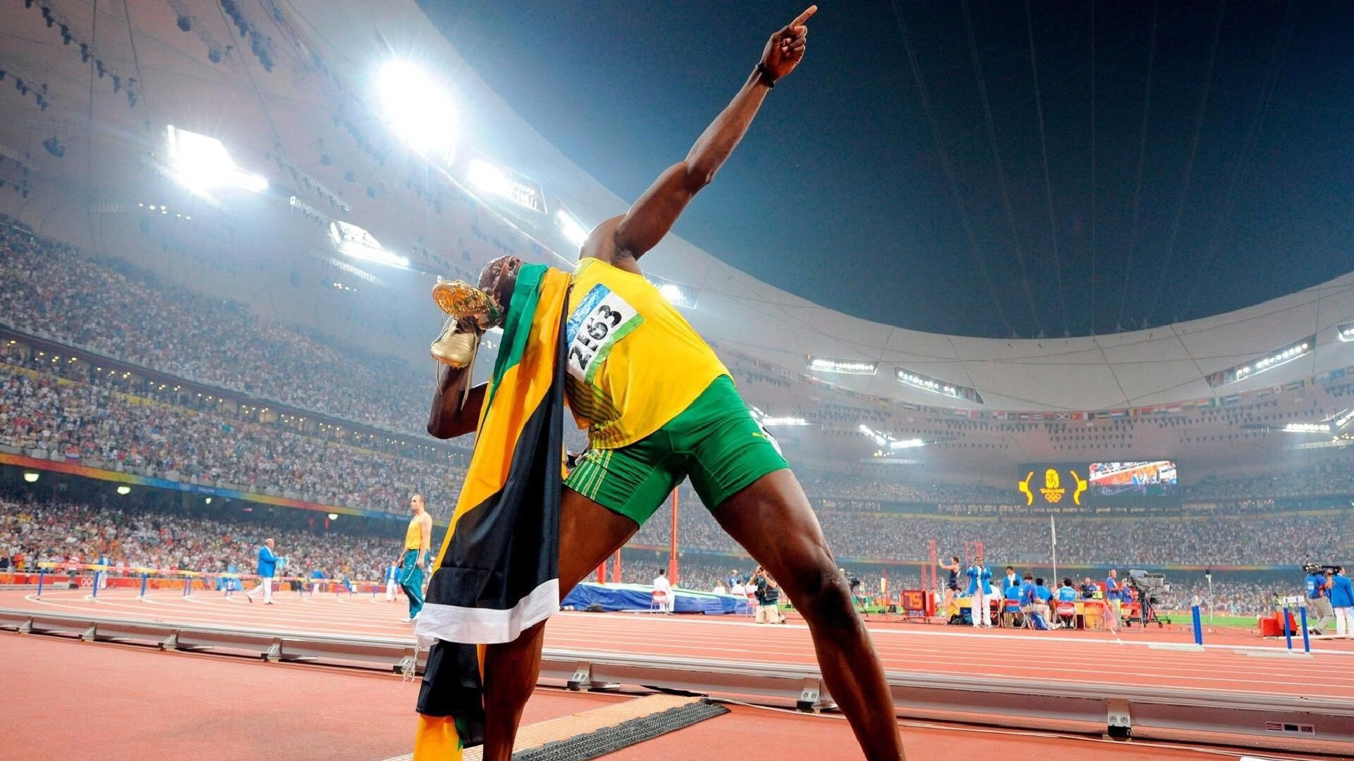 世界杯激情无限：爆发的精彩片段！，世界杯精彩片段视频